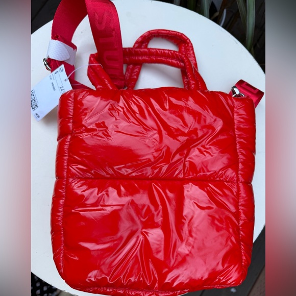 H&M shiny red puffy shoulder small bag with handles NWT zipper closure - Picture 6 of 8